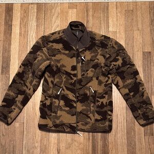 CØ CAMO SHERPA JACKET